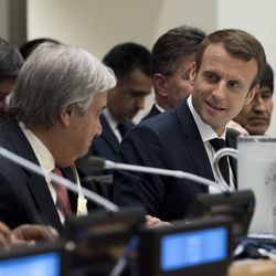 Generalsekretär António Guterres und Präsident Emmanuel Macron beim Auftaktgipfel zum Globalen Pakt für die Umwelt im September 2017.
